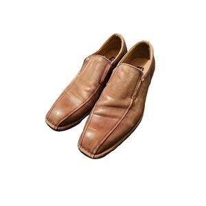 Kenneth Cole Reaction shoes size 9.5